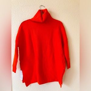 Lilllusovy orange sweater size XS NWT